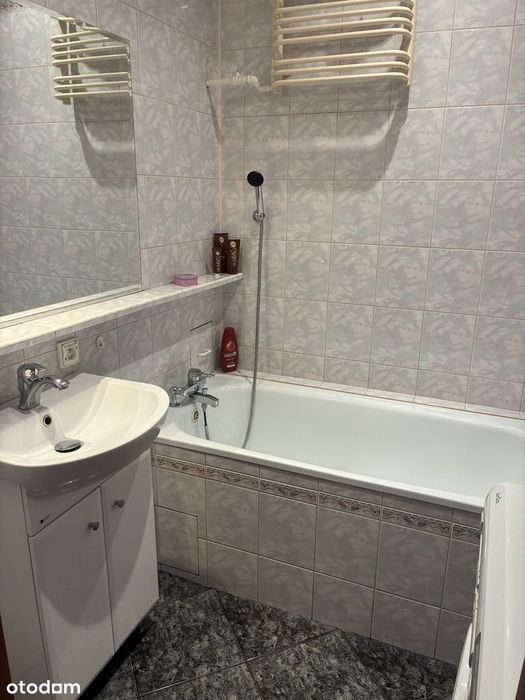 Przestronne, 4-pokojowe mieszkanie 74m² – ul. Czarnieckiego, Ostróda