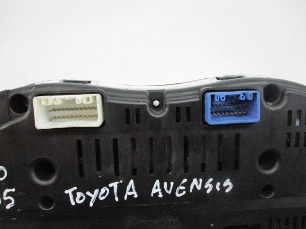 Quadrante / painel de instrumentos TOYOTA Avensis Liftback (_T25_)