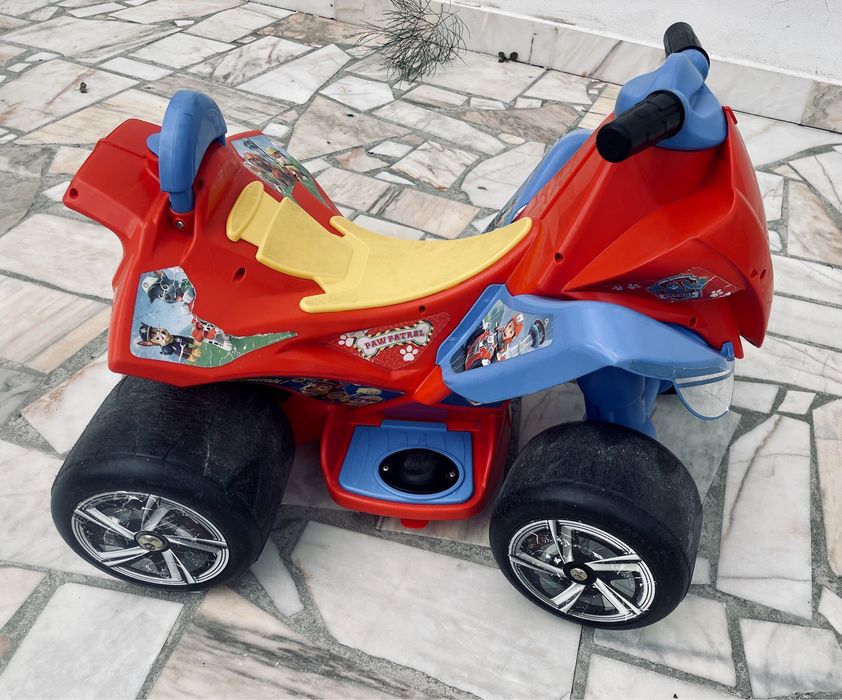 Mota/moto4 elétrica infantil