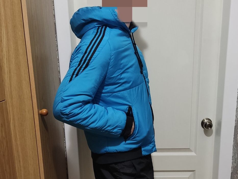 Стильная зимняя женская куртка