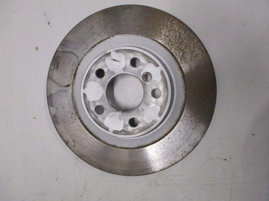 Tarcza tarcze MINI F54 2,0i tył tylne