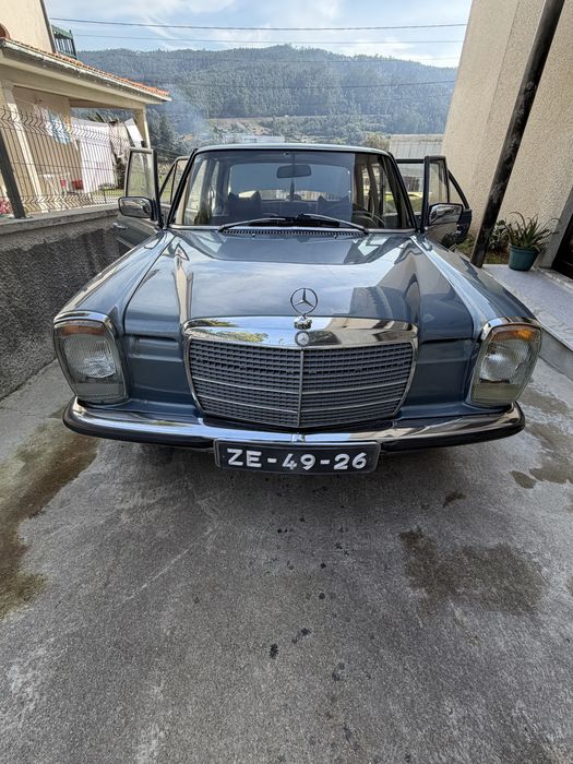 Mercedes w115 220D 6500 euros