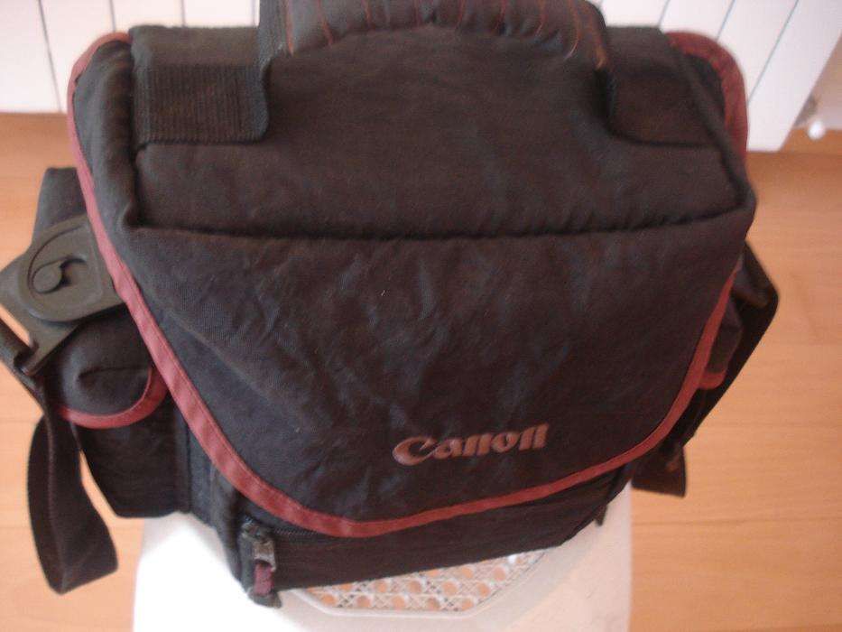 Máquina fotográfica Canon EOS 500N