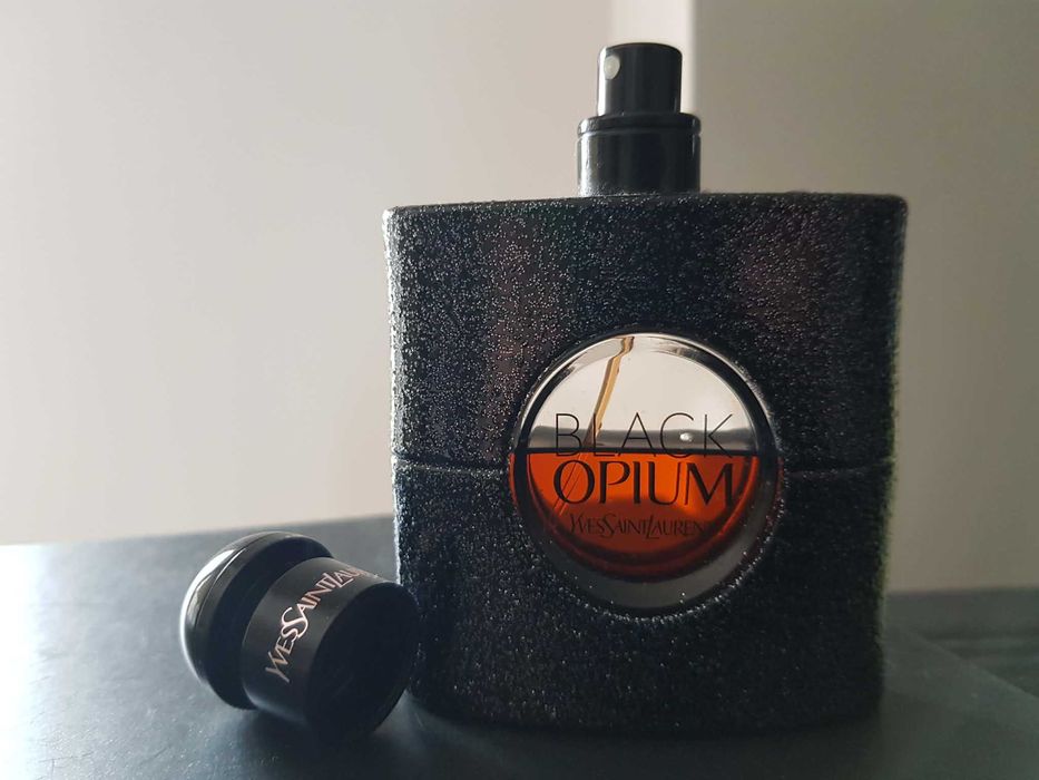 Perfumy Black Opium YSL