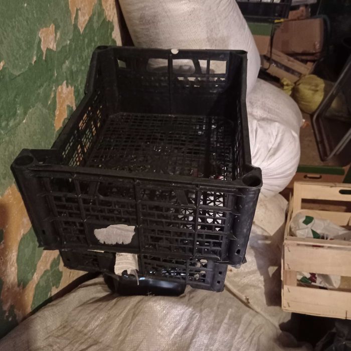 Skrzynki plastikowe