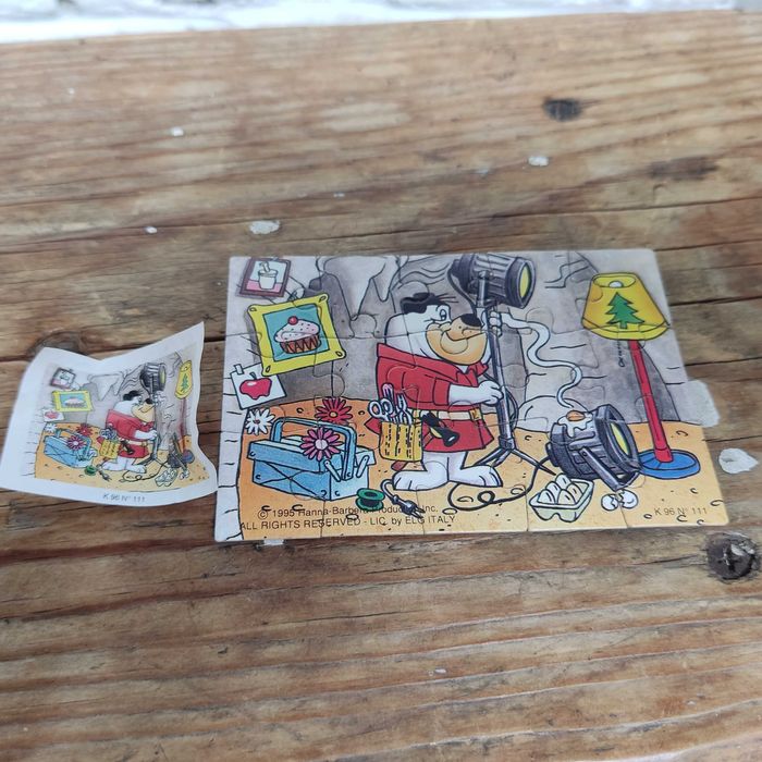 Міні-пазли з кіндерів