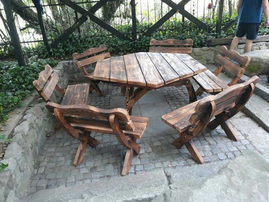 Meble ogrodowe - drewniane