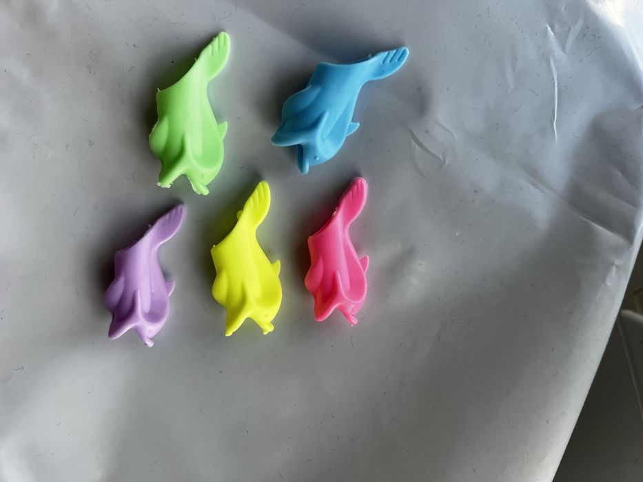 Тренажер для письма дельфін