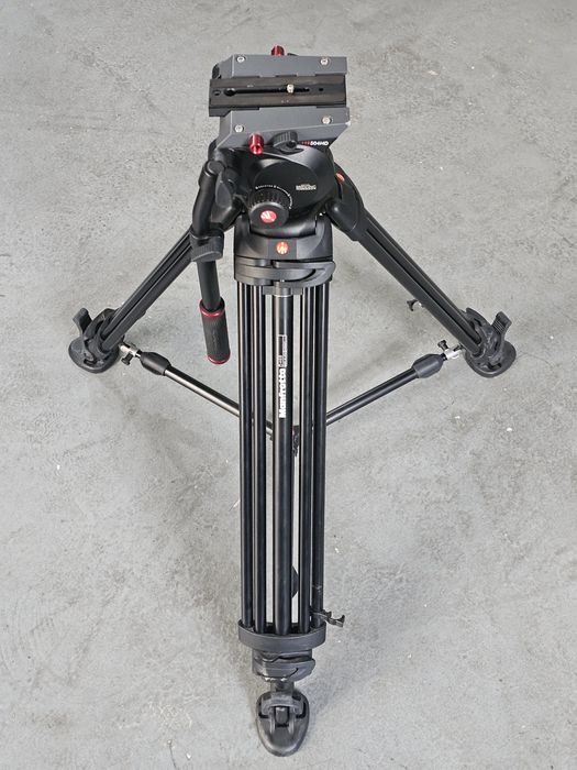 Tripé Video Manfrotto 546B + Cabeça 504HD