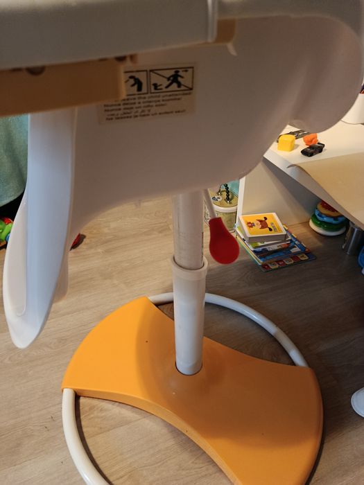 Cadeira de refeição regulável e reclinável Pierre Cardin