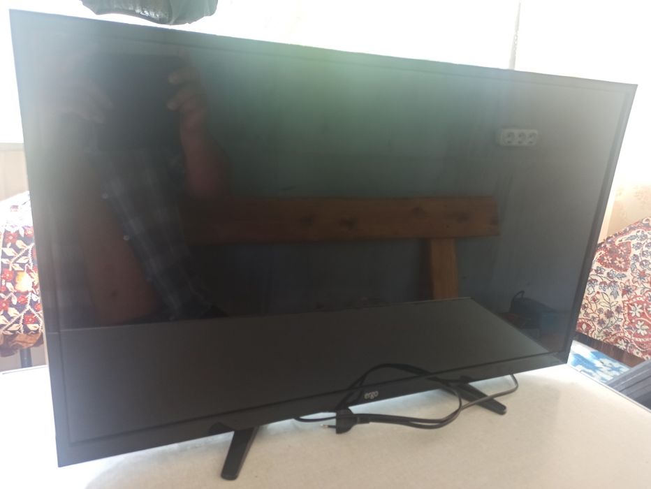 Ergo LED TV 32.

LED TV 32"

Модель: LE32CT2500AK