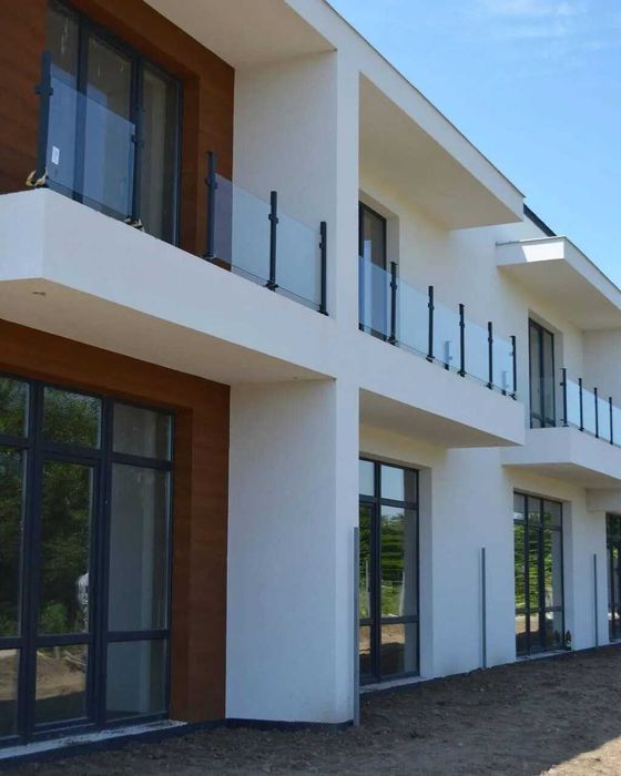 Супер акція - котедж 3 кімнати з панорамою на Вовчинецькі пагорби!