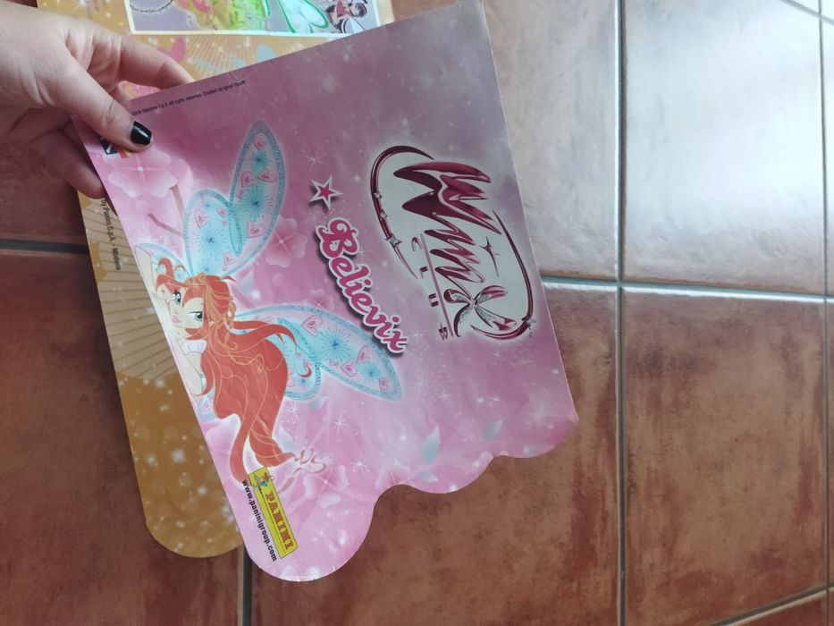 Caderneta de cromos panini Winx club