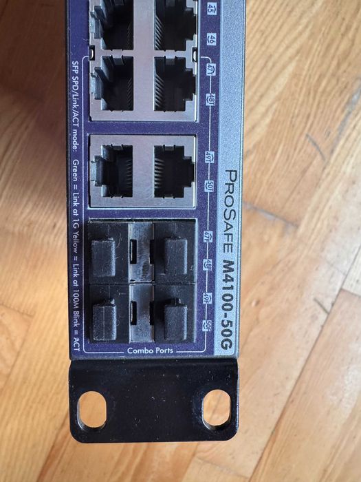 Switch Netgear Prosafe m4100-50g