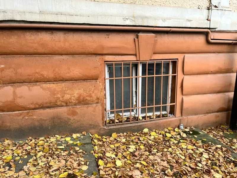ОРЕНДА - нежитлові приміщення - підвал, площею 103,70 кв.м. м.Чернівці