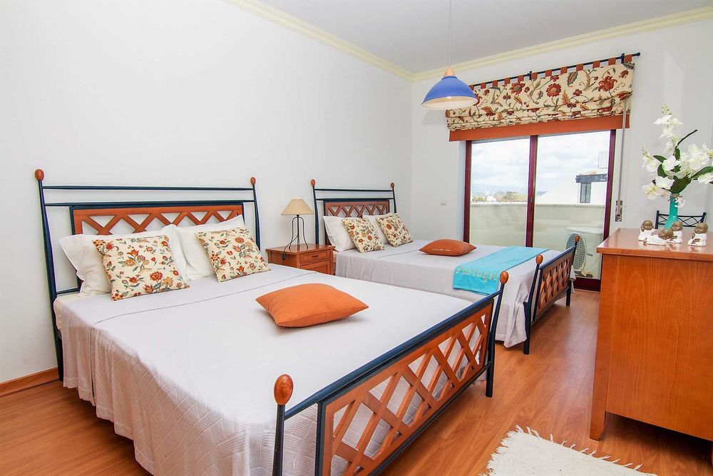 T2 Primeira linha da Praia da Rocha, com Garagem, WIFI - LD