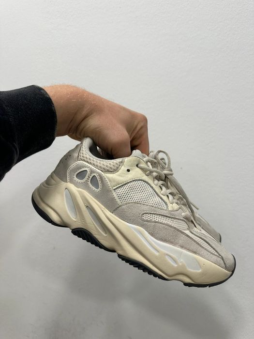 Adidaa yeezy boost 700 analog rozmiar 36