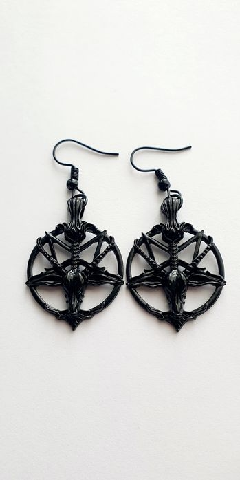 Czarne kolczyki pentagram szatan kozioł rock metal gotyk gwiazda