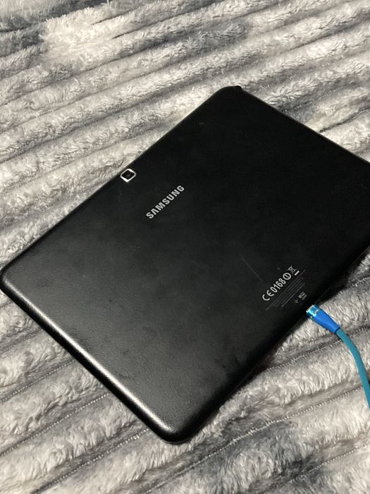 Продам планшет samsung tab4