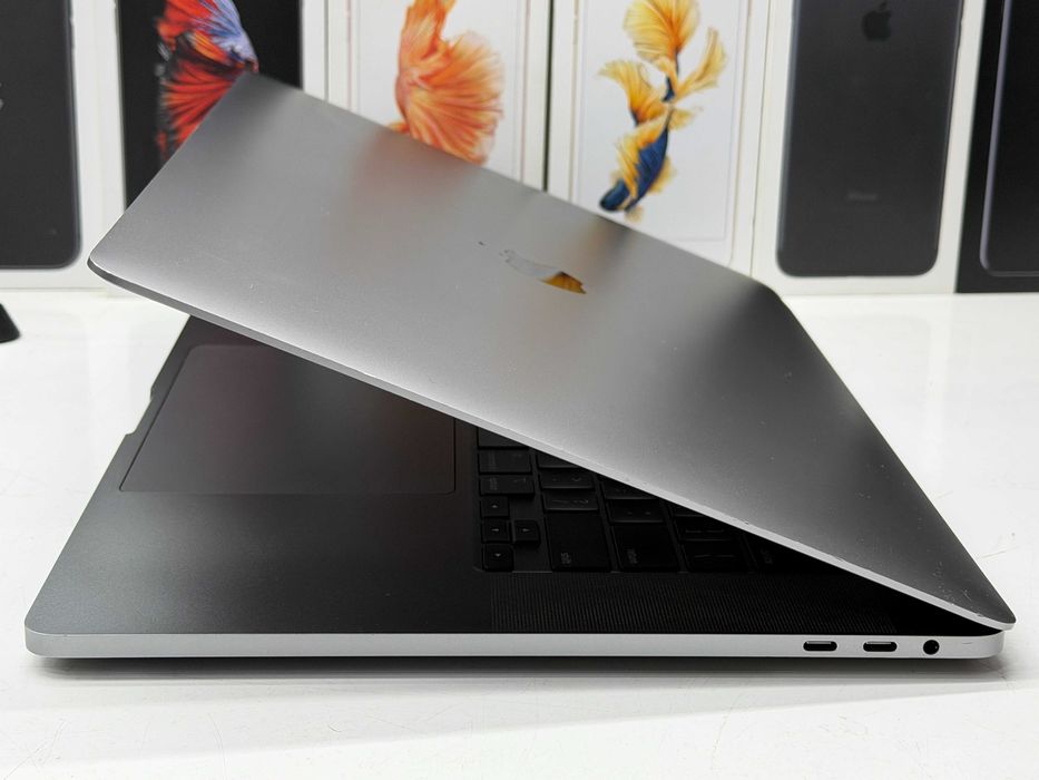 MAГAЗИН MacBook Pro 16 2019 i7/Radeon 5300m/16gb/512gb Trade-In/Oбмeн