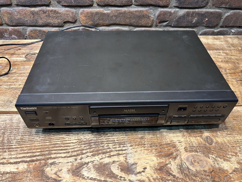 Odtwarzacz CD Technics SL PS 670 A