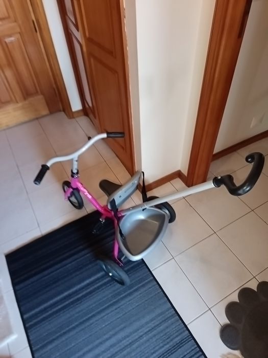 Triciclo marca smoby