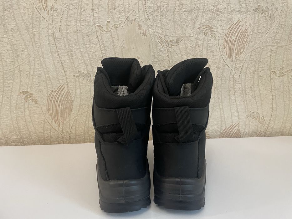 Продам берци 45 розмір .