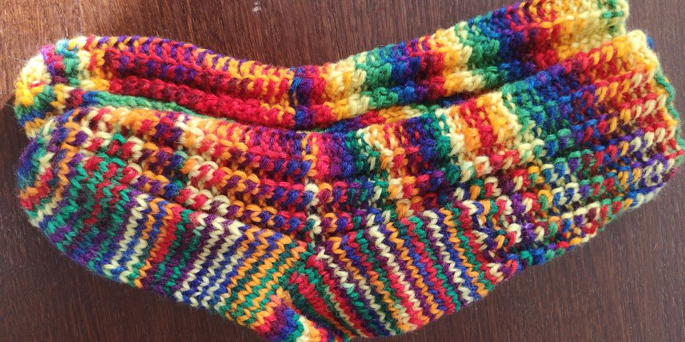 Skarpety ręcznie dziane.