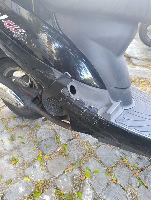 Scooter Peugeot V-clic 50cc