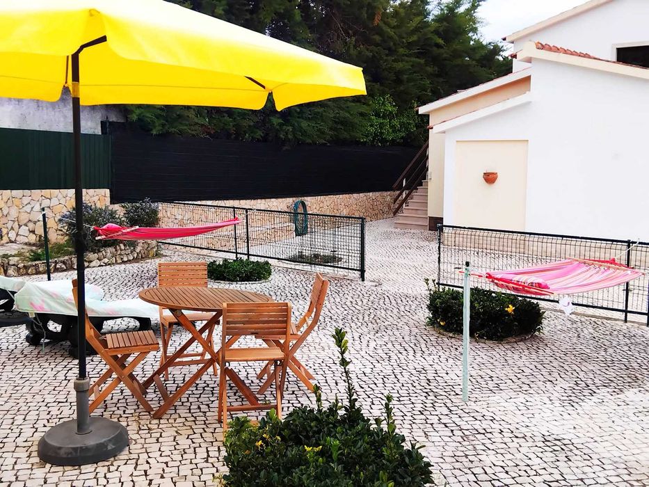 sesimbra férias quarto junto ao mc donalds