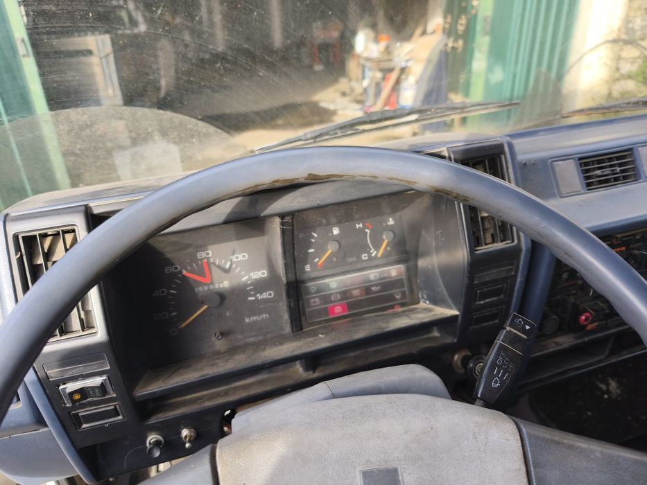 Bedford NKR SSL/35 carrinha