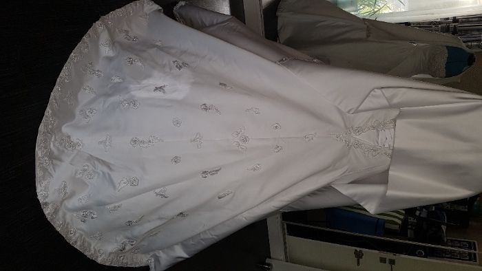 VESTIDO DE NOIVA - Maggie Sottero c/ Certificado- Saiote Echarpe Luvas