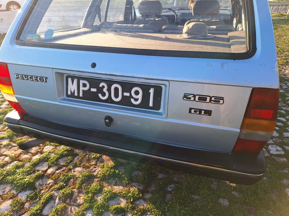 1983 Peugeot 305 GL Break 581 E11 | carro clássicos | carrinha | oldtimer