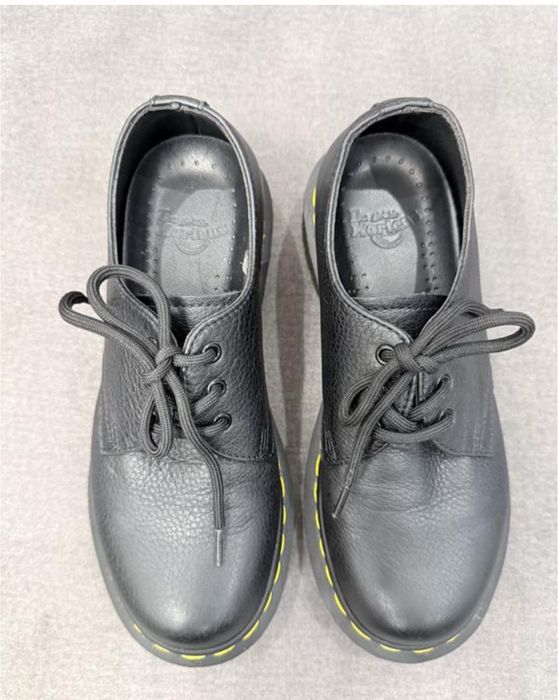 Dr. Martens air wair 24256