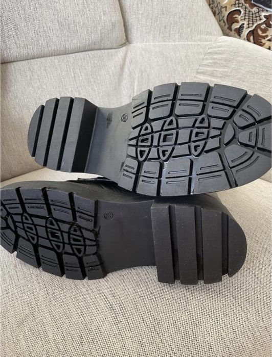 Черевики на байці