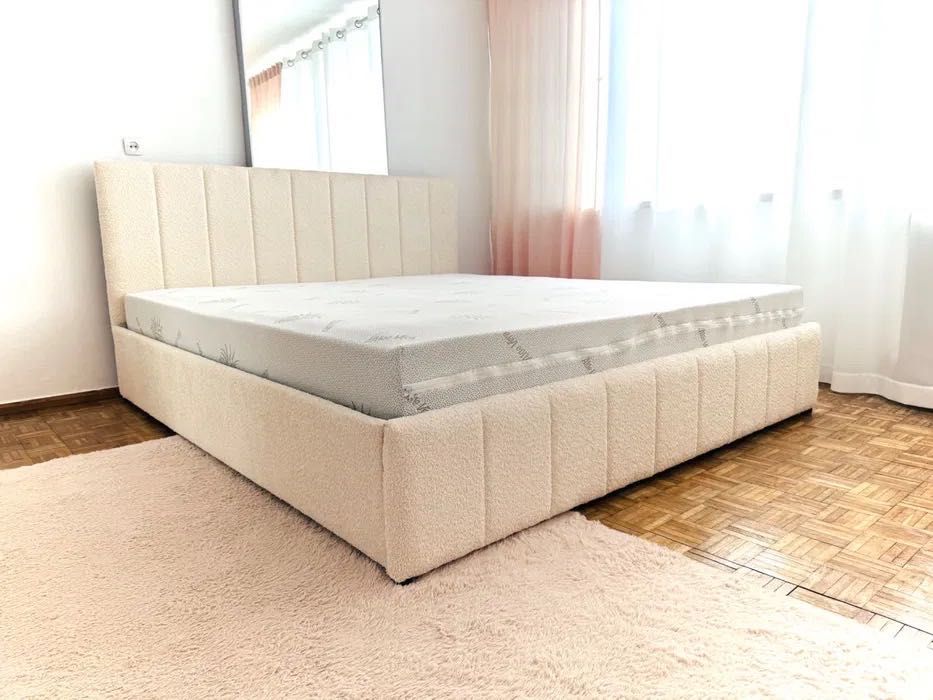 Łóżko ze stelażem pojemnik na pościel materac boucle 180 x 200 cm beż