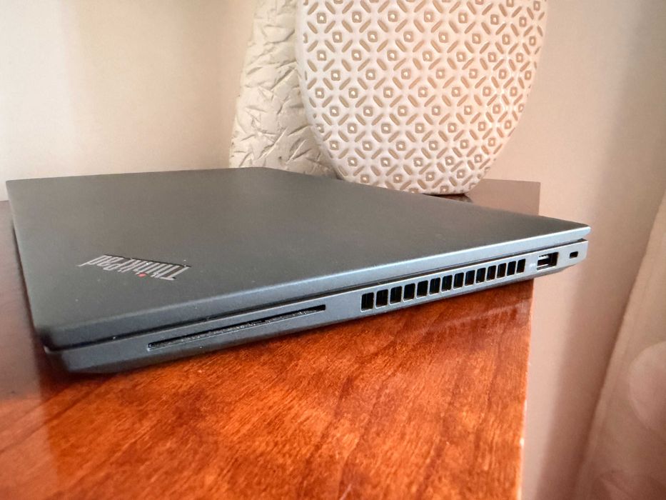 Lenovo ThinkPad T14 Gen3|i7-1260p 12+16 Cores!!|32Gb Ram|Ssd 1TB|