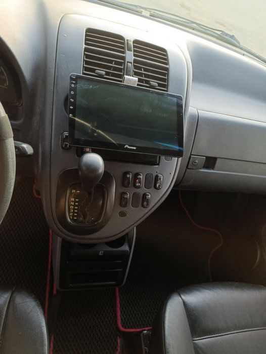 Продам Mercedes Benz Vito