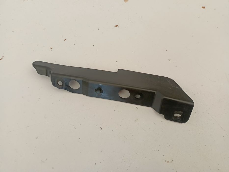 Toyota RAV4 IV 4 Lift FL 15-18 chlapacz nadkole lewy przód spoiler