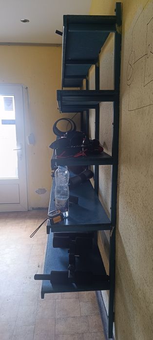 Regał garażowy lub na inne cele.