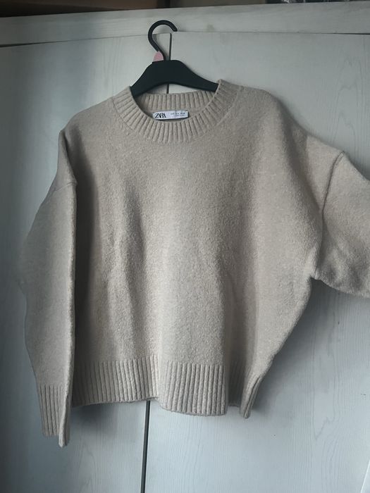 Sweterek damski Zara