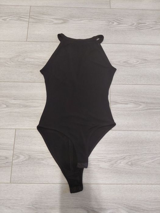 Плаття, штани, футболки та ін.