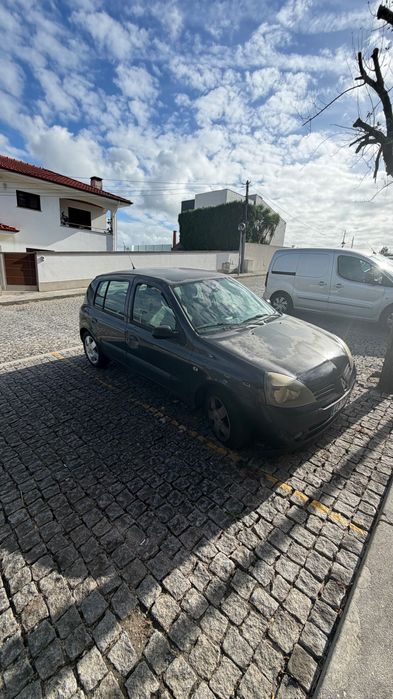 Renault Clio 2004