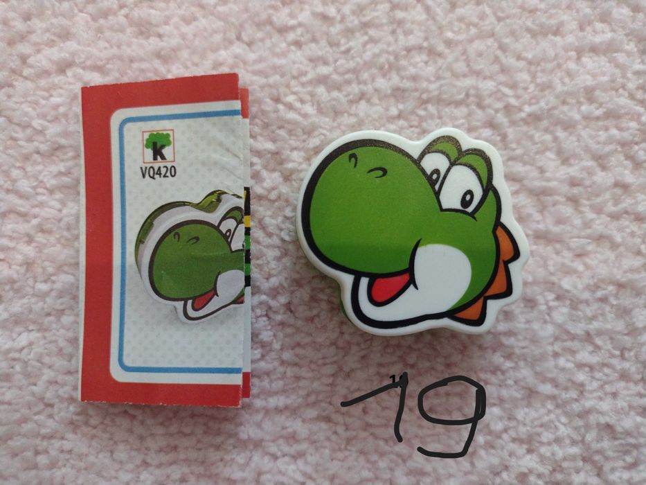 Figurki Super Mario Kinder Joy