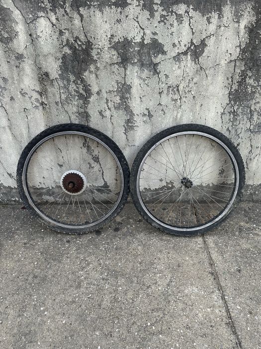 2 Rodas de bicicleta 24