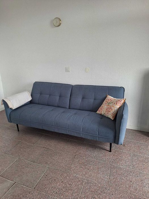 Sofá Conversível à Venda