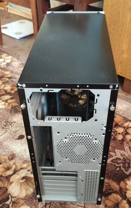 корпус FRONTIER Gladiator ATX