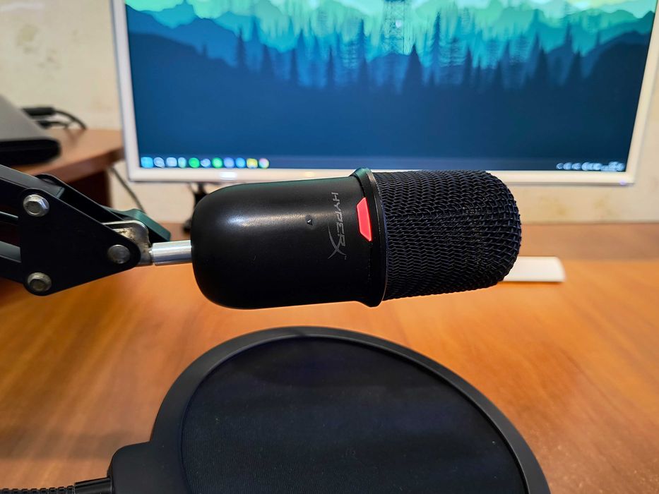 Мікрофон HyperX SoloCast з пантографом і поп-фільтром