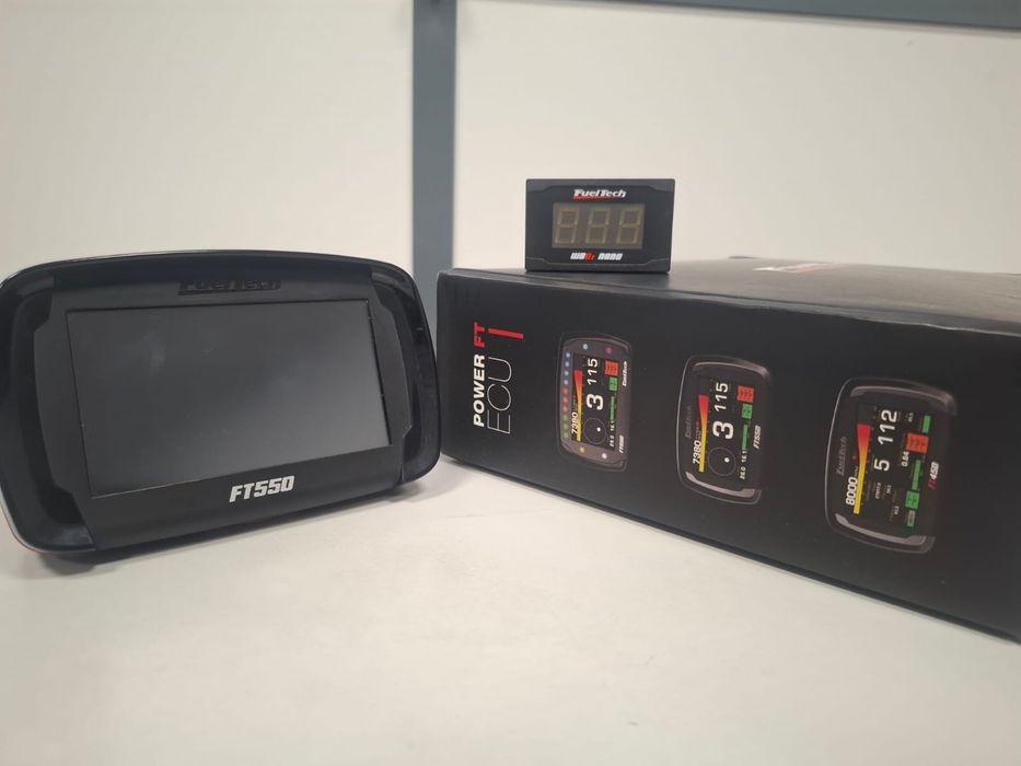 Fueltech FT550 + wideband Nano