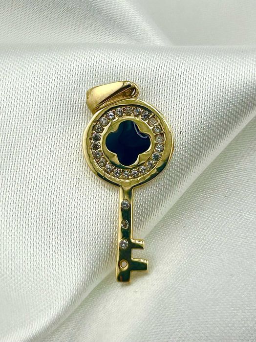 Złota zawieszka Klucz 1,25 g PR.585 14K